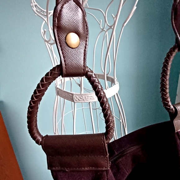 EUC Isaac Mizrahi Genuine Brown Suede Leather Hobo Bag - Picture 3 of 5